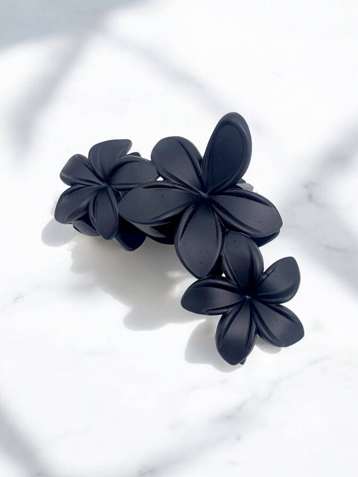 Hårklämma i blomform