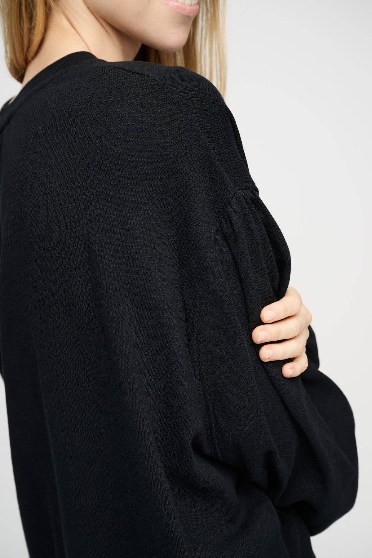Better Sweat svart oversize sweatshirt