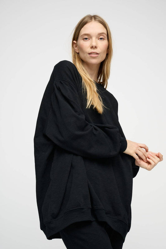 Better Sweat svart oversize sweatshirt