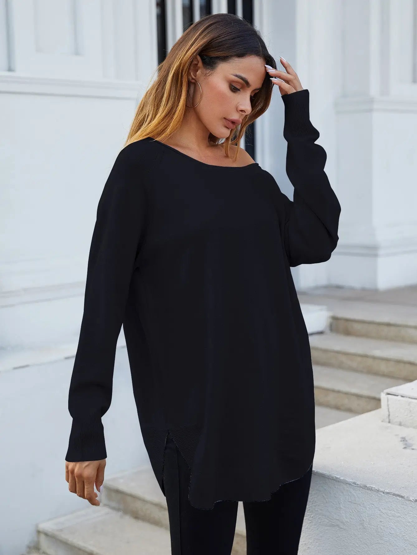 Stor Stickad Jumper i Ecru (Beige) eller svart - Onesize