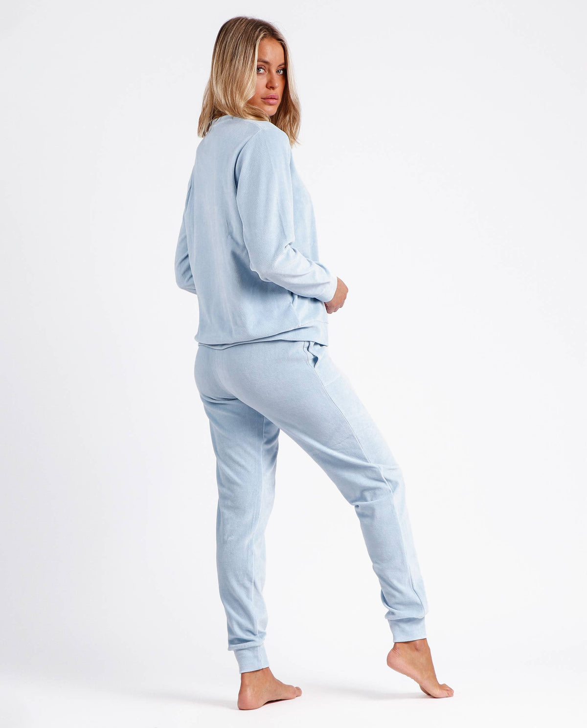 ADMAS sammetmjuk pyjamas med dubbla långärmade tröjor för kvinnor
