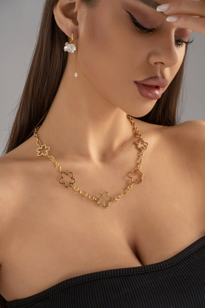 Blomlänk Halsband Guld Silver Skulpterad Elegans Modern